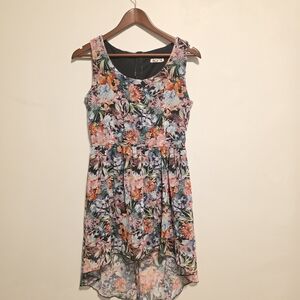 Floral Sleeveless Midi Dress